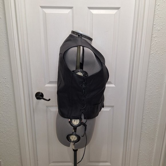 Jamin Leather Vest - Picture 7 of 12